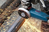 Hướng dẫn sử dụng máy mài góc Bosch để cắt sắt an toàn