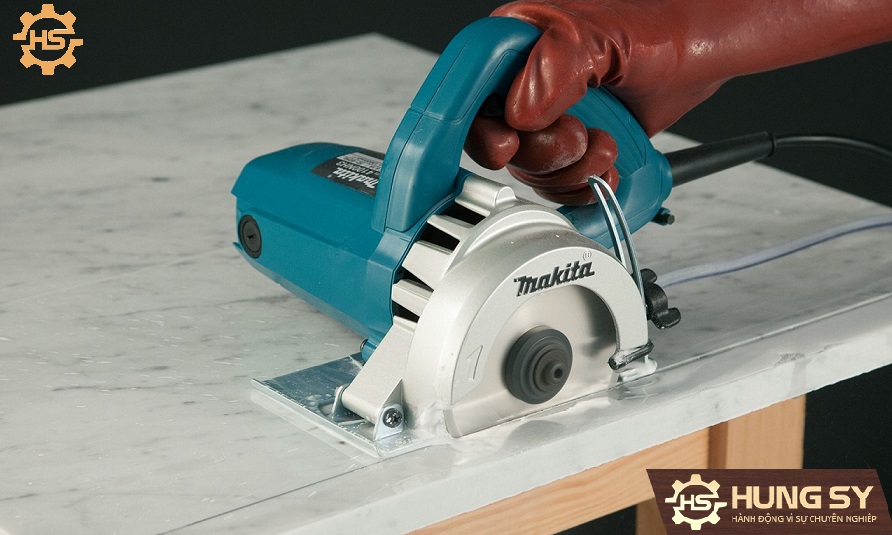 MAKITA-4100NH3