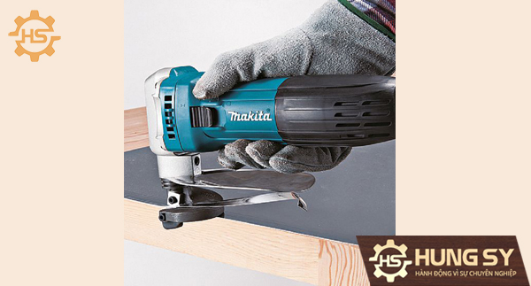 Máy cắt kim loại Makita JS1602