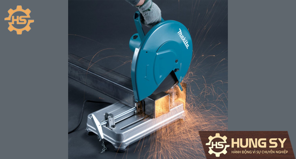 Makita M2400B