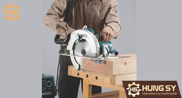 Makita N5900B