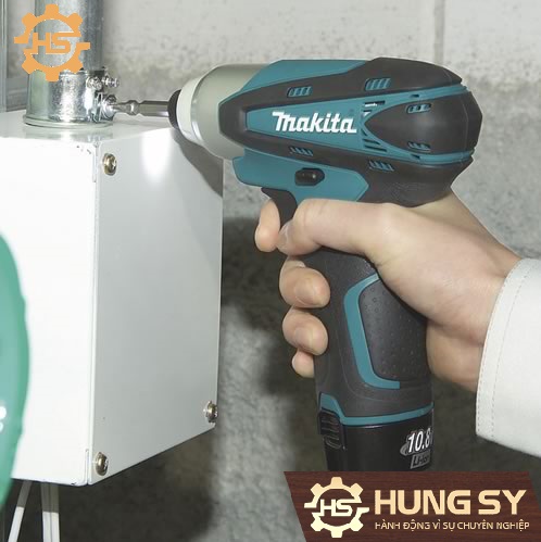 Máy bắt vít Makita TD090DWE