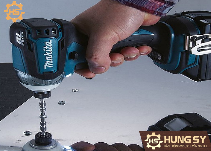 Máy bắt vít Makita TD110DSYE