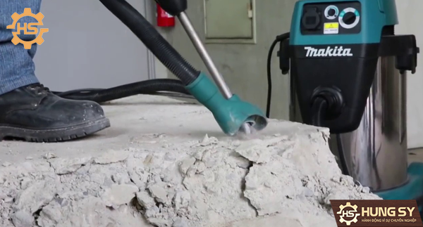 Máy hút bụi đa năng Makita VC3211M