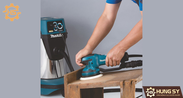 Máy hút bụi cao cấp Makita VC3211M
